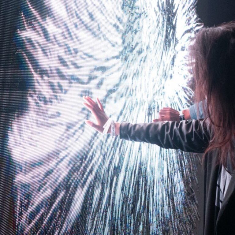 FIXED INTERACTIVE EXPERIENCES KEY VISUAL MUTEK MX